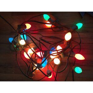 Vintage Multi-Color C7 Christmas String Lights 25 Bulbs 25' Green Wire Holiday